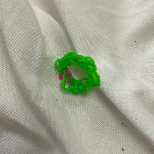 Cutest frog ring